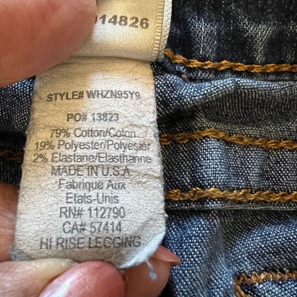 EUC True Religion Women's Dark Blue Skinny Jeans - Picture 7 of 7